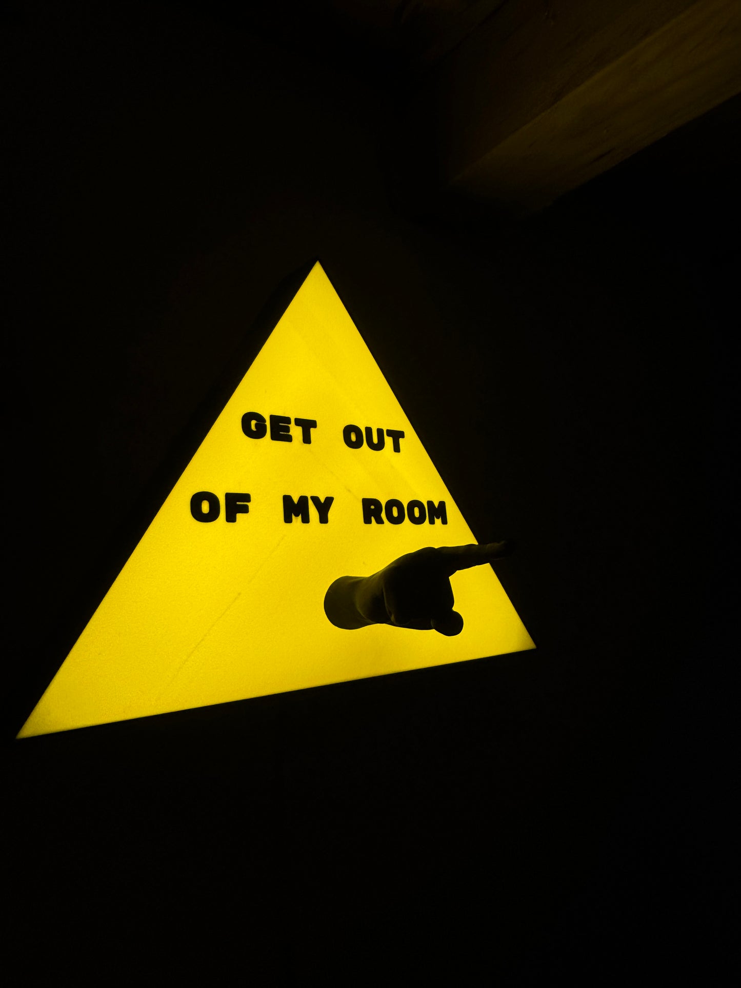 Lampada 3D “GET OUT OF MY ROOM” | Lampada LED da Camera