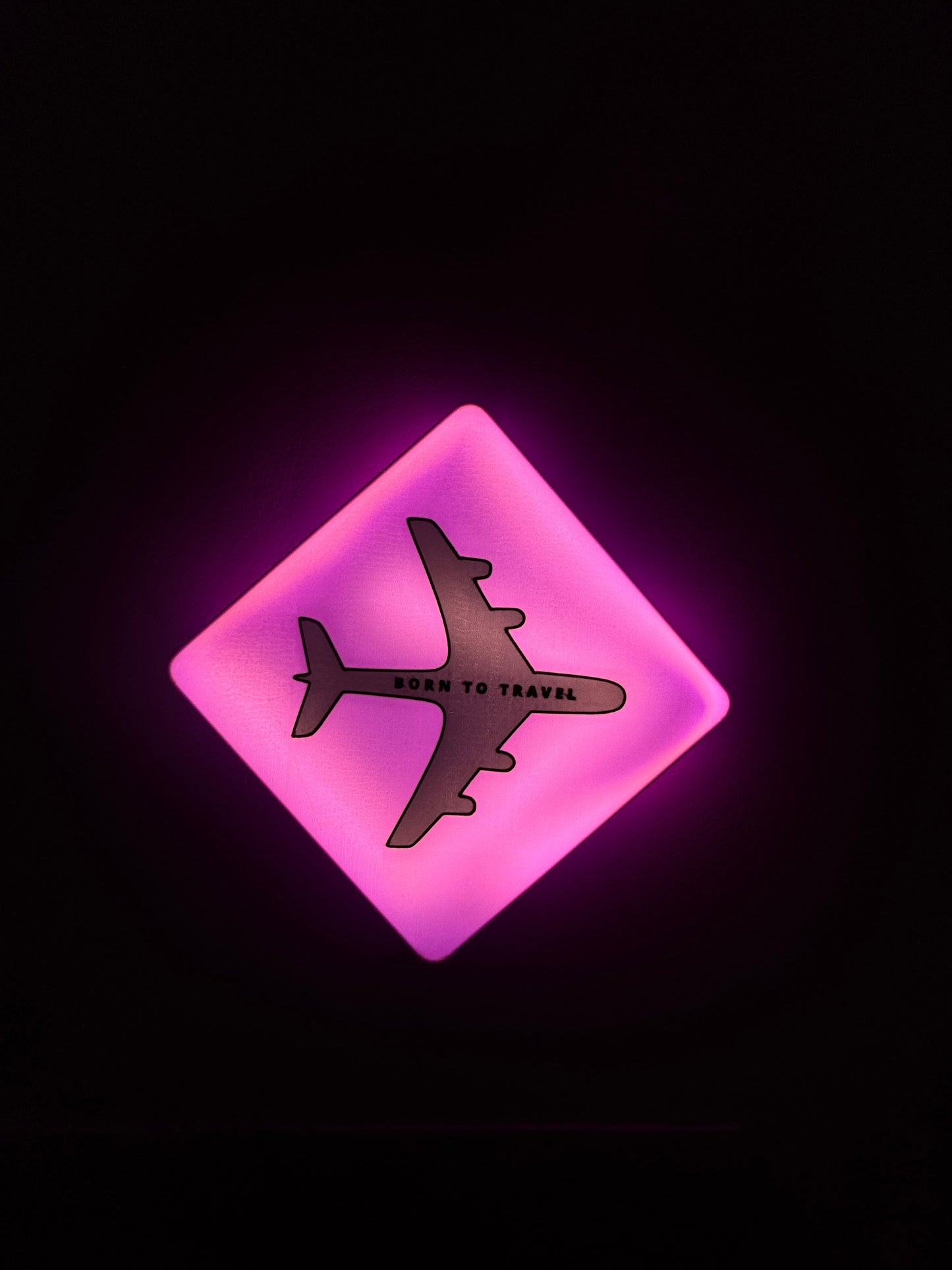 Lampada 3D "Born To Travel" | Regalo per Chi Ama Viaggiare
