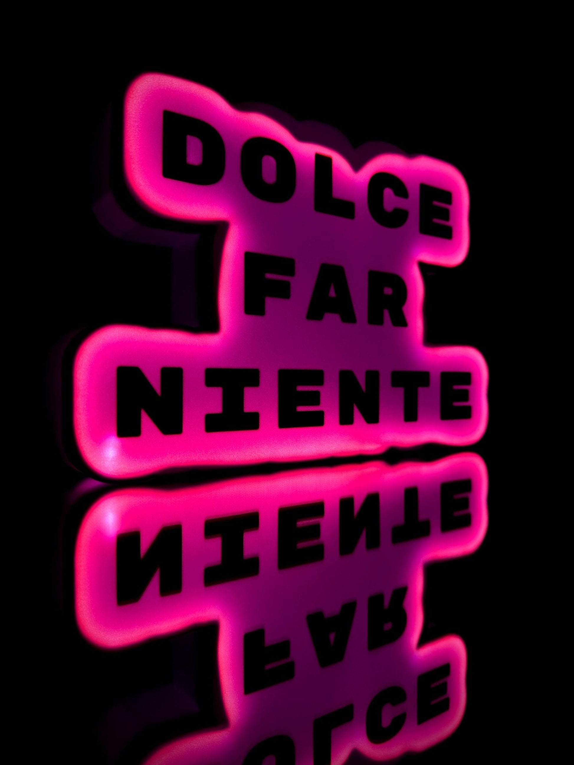 Stampa 3D artigianale Lightbox Dolce Far Niente con profondità effetto ombra
